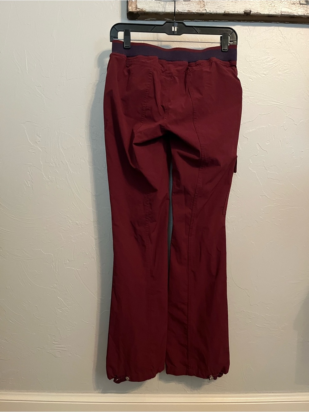 FP MOVEMENT Free People Cascade Flare Cargo Pants in Oxblood Sz XS Low Rise NWOT - Picture 8 of 14